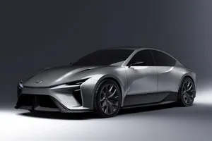 Vì sao mua xe Toyota Lexus bây giờ sẽ bị mất giá nghiêm trọng?