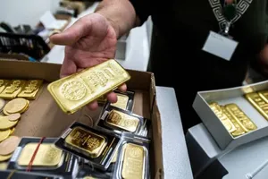 Lý do giá vàng vẫn duy trì đà tăng mạnh