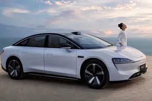 Hãng điện thoại Trung Quốc ra xe điện giá 850 triệu đồng, cạnh tranh với Tesla