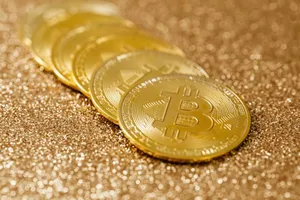 Tiền số bitcoin lao dốc mạnh
