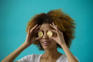 Tiền số bitcoin tăng giá không phanh