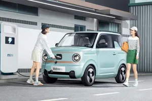 Ô tô Trung Quốc giá rẻ 100 triệu đồng, liệu có 'soán ngôi' Toyota, Honda?