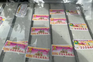 Trúng thưởng vé số miền Trung, không đổi thưởng được tại miền Nam? 