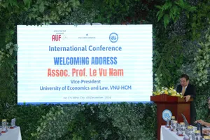 Tháo gỡ nút thắt pháp lý để thúc đẩy chuyển đổi xanh tại Việt Nam