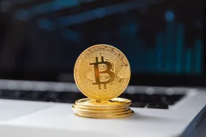 Tiền số bitcoin lại bùng nổ, lên mức cao nhất mọi thời đại