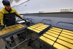 Vì sao người mua vàng cần kiên nhẫn vượt qua rào cản này?