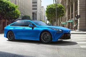 Chiếc ô tô Toyota này đang có giá siêu rẻ, dưới 100 triệu đồng