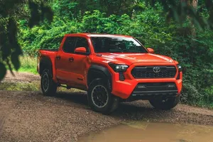 Những người chạy chiếc ô tô Toyota này phải đưa xe đi sửa ngay