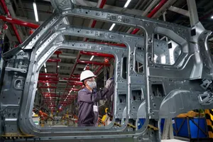 Vì sao Vingroup bất ngờ đầu tư 10.000 tỉ đồng vào ngành thép?