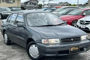 Mua chiếc ô tô Toyota 18 triệu đồng vẫn chạy ngon lành?