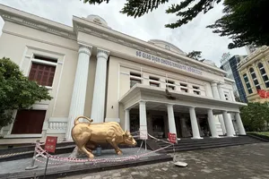 HOSE thay đổi biểu tượng sang 'bò tấn công', mang hàm ý gì?