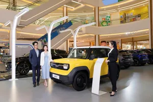 Chiếc ô tô có khả năng thay xe máy, đang khiến người tiêu dùng Việt phải nhanh tay sở hữu