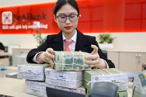 Lãi suất rục rịch tăng: Giai đoạn 'tiền rẻ' đã kết thúc?