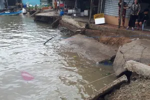 Cà Mau: 3 căn nhà biến mất trong đêm