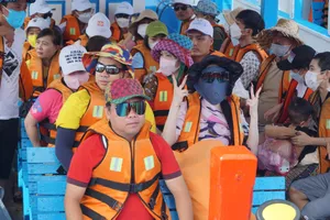 Hơn 270.000 lượt khách du lịch đến Khánh Hòa trong dịp lễ 30-4