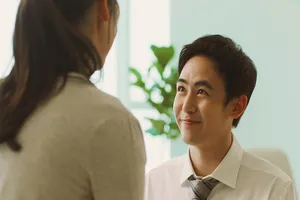 Hoàng tử Nichkhun 'số nhọ' trong Ông anh trời đánh 