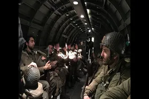 Khán giả sẽ thót tim với trailer 'Chiến dịch Overlord 2018' 