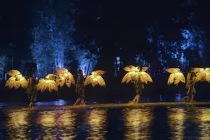 Nụ cười trẻ mồ côi làng SOS chào đón ngày 1-6