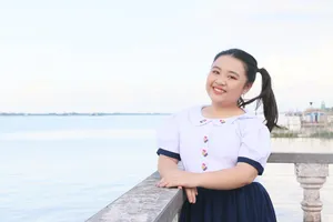 Khánh Hà 13 tuổi lấy nước mắt người xem với ca khúc về cha