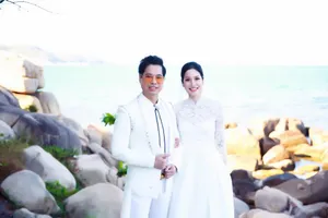 Ngọc Sơn cùng 'cô dâu' bí mật quay hình tại Nha Trang