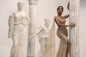 H’Hen Niê biến hóa thành nữ thần Hy Lạp 