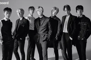 SuperM tiếp tục giữ vững vị trí trong bảng xếp hạng Billboard