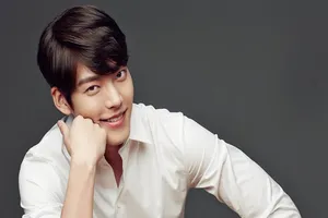 Kim Woo Bin trở lại màn ảnh truyền hình qua các phim tài liệu