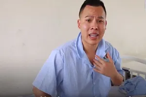 Vũ Khắc Tiệp hết cách ly tập trung lại đến nơi ở bị phong tỏa