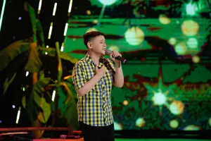 Đức Danh với hoàn cảnh gia đình khó khăn khiến khán giả khóc 