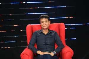 Đạo diễn Lê Hoàng chia sẻ thời sinh viên hay lấy trộm đồ bạn