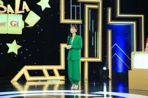 Lynk Lee dịu dàng nữ tính, được các khách mời nam cưng chiều