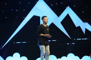 Tốp 5 tiểu phẩm cực đỉnh khiến Việt Hương hỏi mua kịch bản