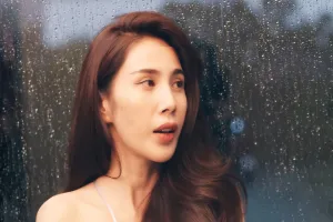 Thủy Tiên lên tiếng trước ý kiến trái chiều hỗ trợ người dân