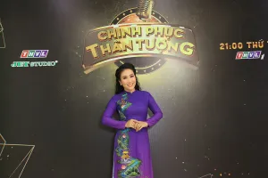 NSƯT Vân Khánh mừng vì giới trẻ vẫn ưu ái dòng nhạc quê hương