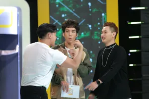 Mai Thanh Tú giơ nắm đấm 'cảnh cáo' Dương Thanh Vàng