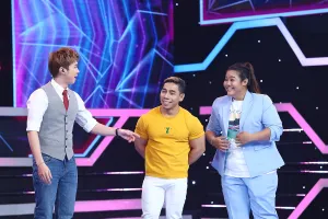 Phạm Văn Mách 'lấy thịt đè người' trong Sàn đấu ngôi sao