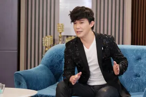 Nathan Lee khẳng định có nhiều tiền thích hơn sự nổi tiếng