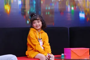 Nữ biker nhí sẵn sàng nghỉ học, nhịn đói để chạy xe cả ngày