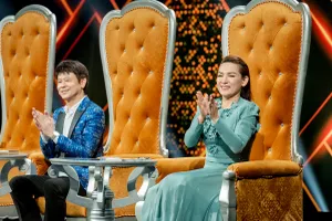 Khán giả ganh tị trước vòng eo chuẩn con gái của Phi Nhung 