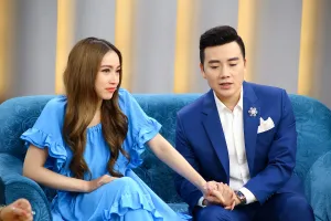 Lấy chồng hơn 13 tuổi, nữ ca sĩ gốc Việt bị 'sốc văn hóa'