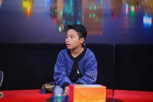 Nghẹn ngào với cậu bé 9 tuổi ước mơ đổi đời từ tấm ván trượt