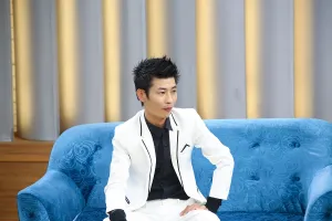 Nghệ sĩ xiếc kungfu Du Nguyễn nói lời từ giã sân khấu vì vợ tương lai