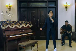 Tốp 3 'Hãy nghe tôi hát' gặp khó với thử thách hát guitar mộc