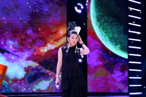 Danh ca Phương Dung nhận xét Nguyễn Kiều Oanh hát quá 'rùng rợn'