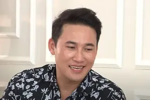 Anh trai 'quát mắng' em gái vì không chăm sóc cho cha