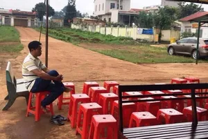 Hi hữu: Phiên tòa lưu động chỉ có... 1 người dự