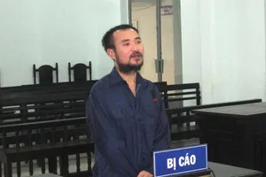 Phạt tù người chuyên trộm đồ của du khách Nga ở bờ biển