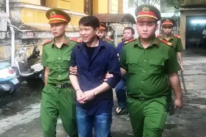 Cựu CSGT bị 8 năm tù, các bị cáo khác án nặng hơn VKS đề nghị