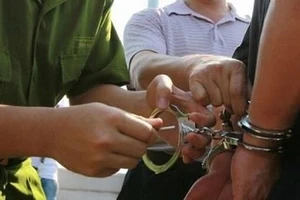 Cựu kế toán công an huyện nợ như ‘chúa chổm’ hầu tòa