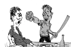 Nữ 10X hành hung bạn trai vì bị đề nghị chia tay